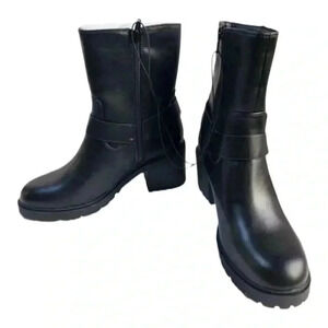 NWT! 9.5 Greyson Dress Boots with Memory Foam Insole Universal Thread